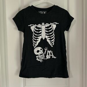 Maternity Tee with Skeleton
